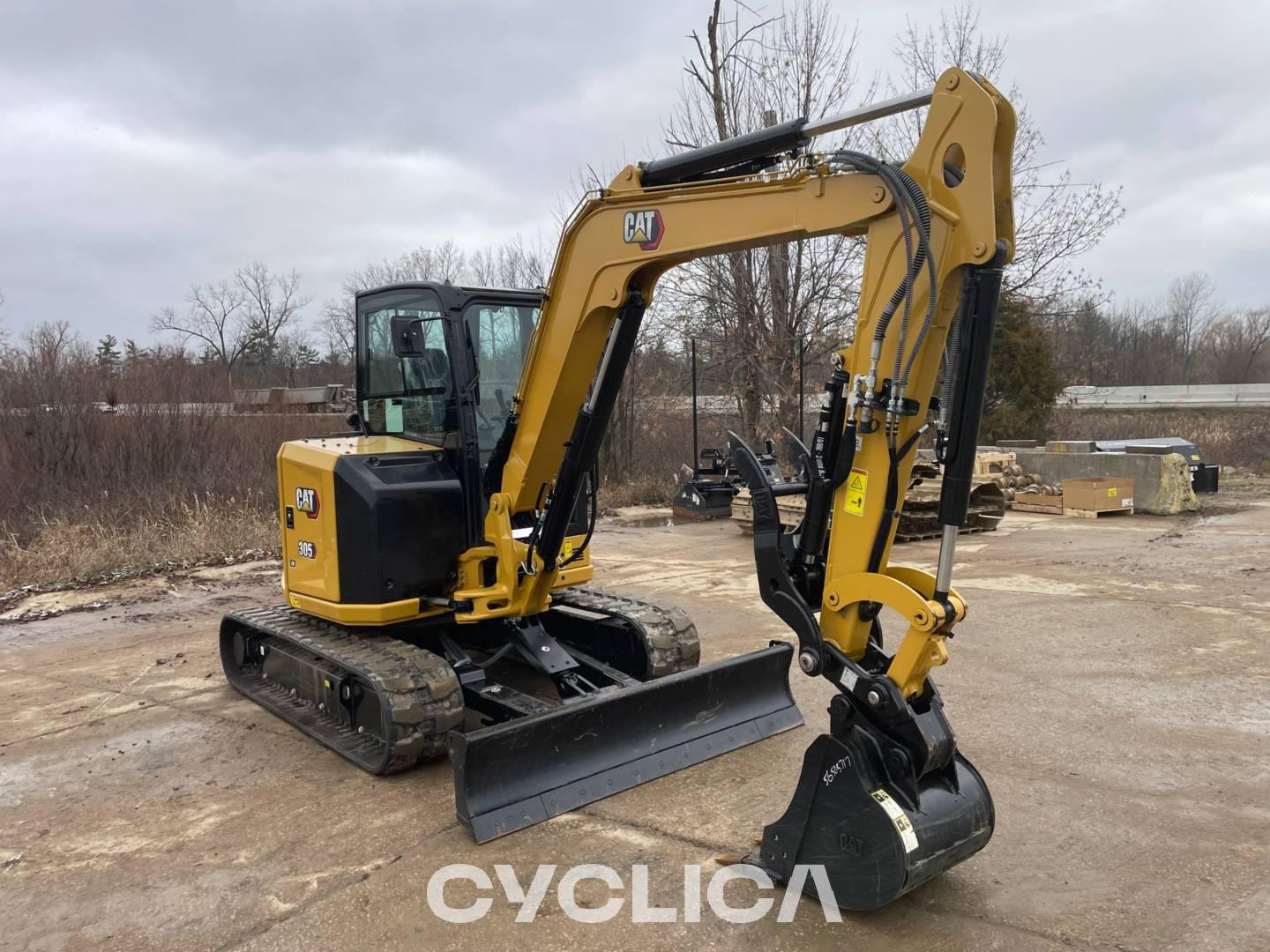 Crawler excavators  305 5G505717 - 30