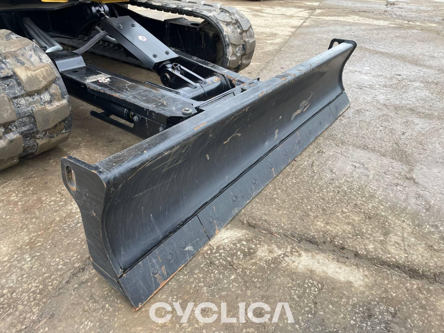 Crawler excavators  305 5G505717 - 20