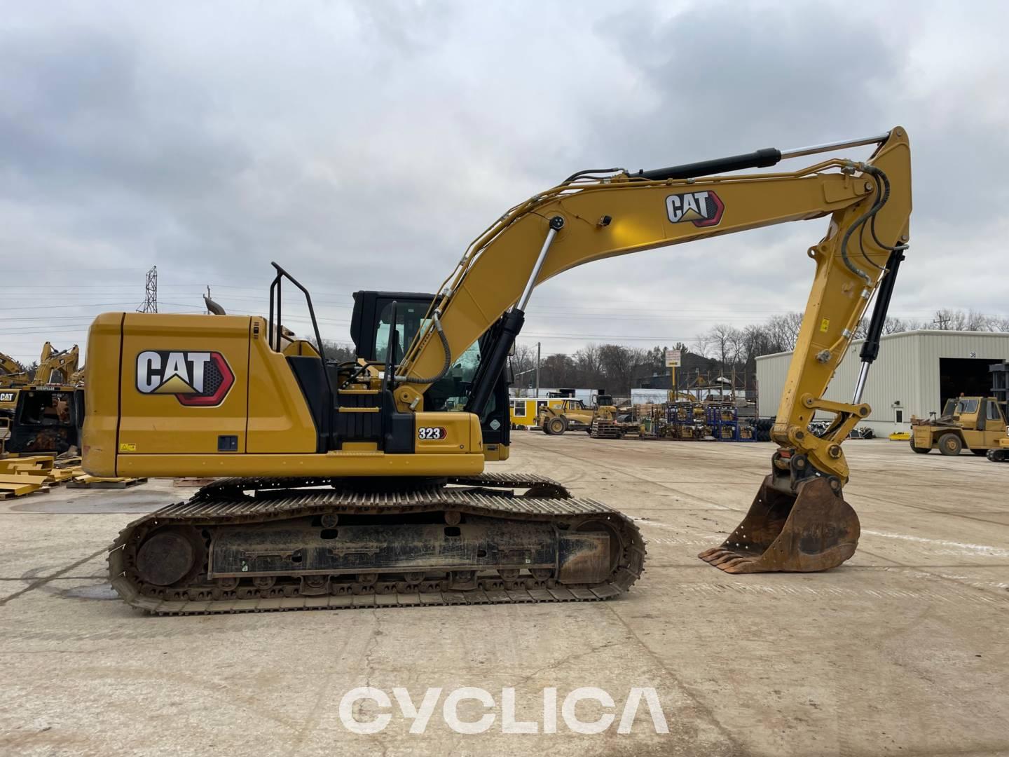 Crawler excavators  323 NDL10589 - 31