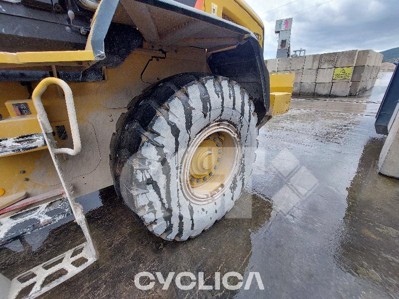 Wheel loaders  938M J3R04986 - 9