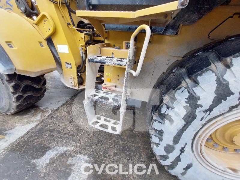 Wheel loaders  938M J3R04986 - 10