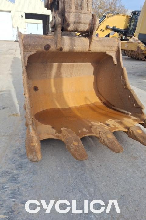 Crawler excavators  352FLME NDC80112 - 7