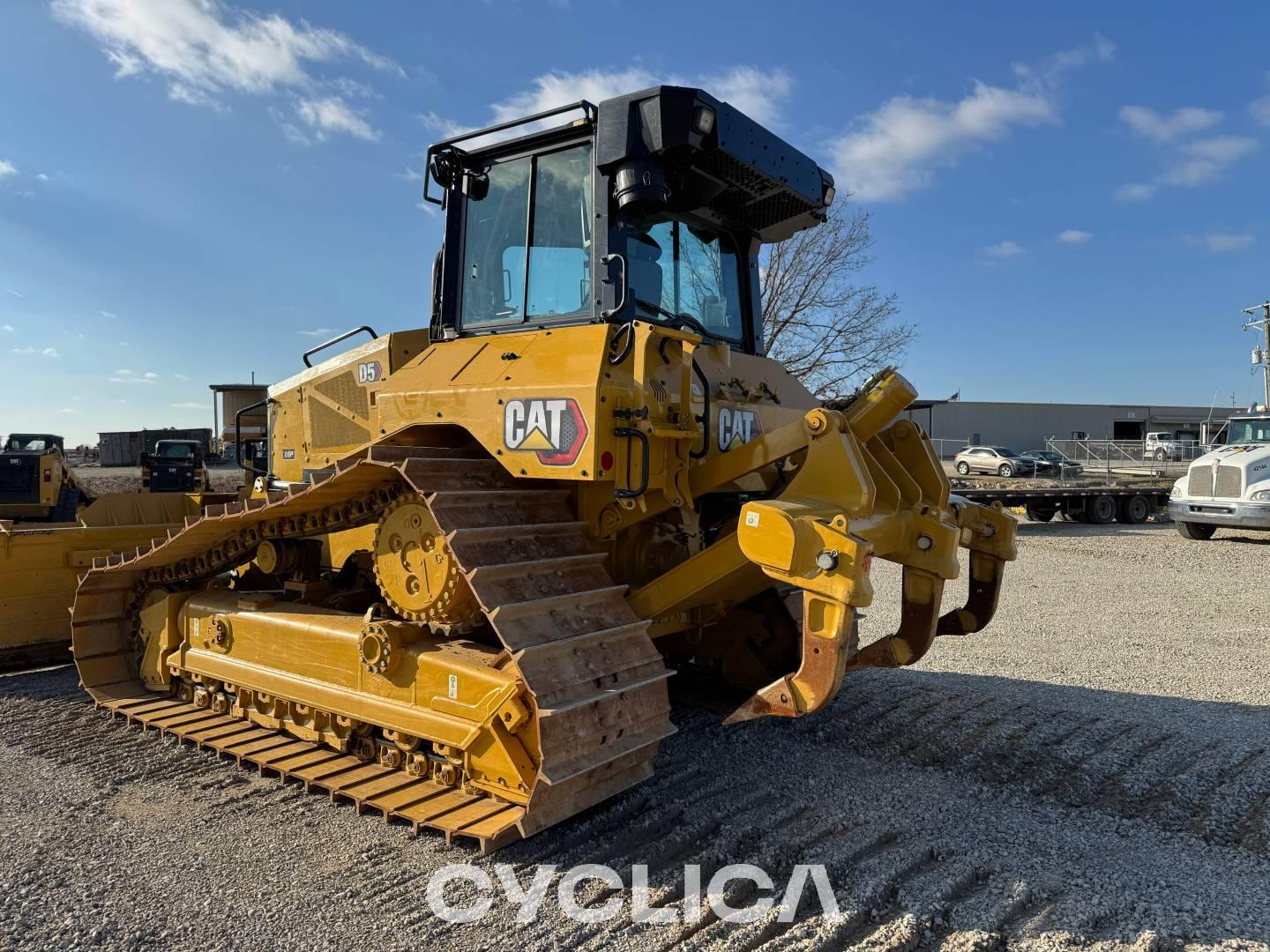 Bulldozers e tratores de rastos  D517VP Z6A02049 - 5