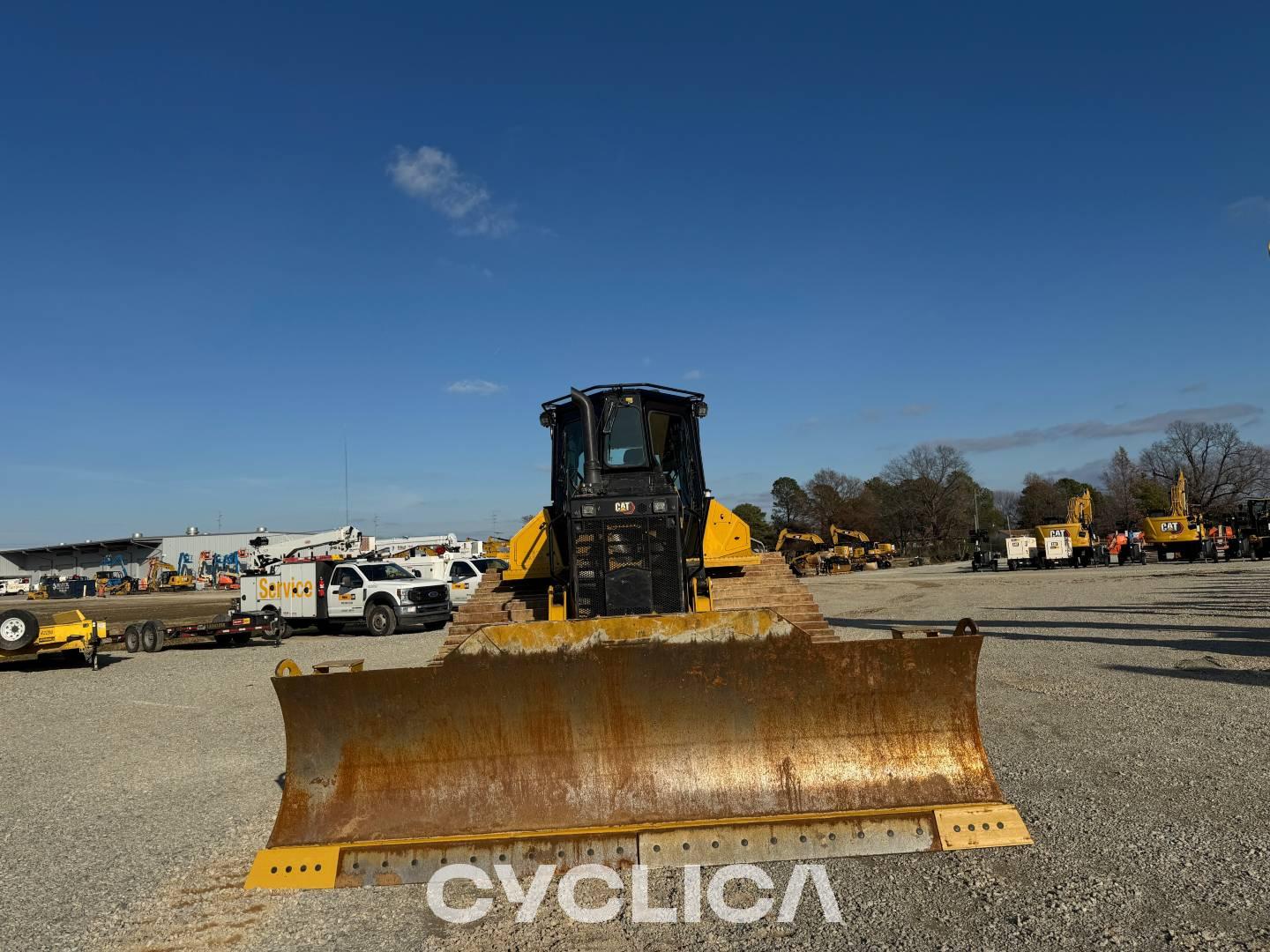 Bulldozers e tratores de rastos  D517VP Z6A02049 - 10