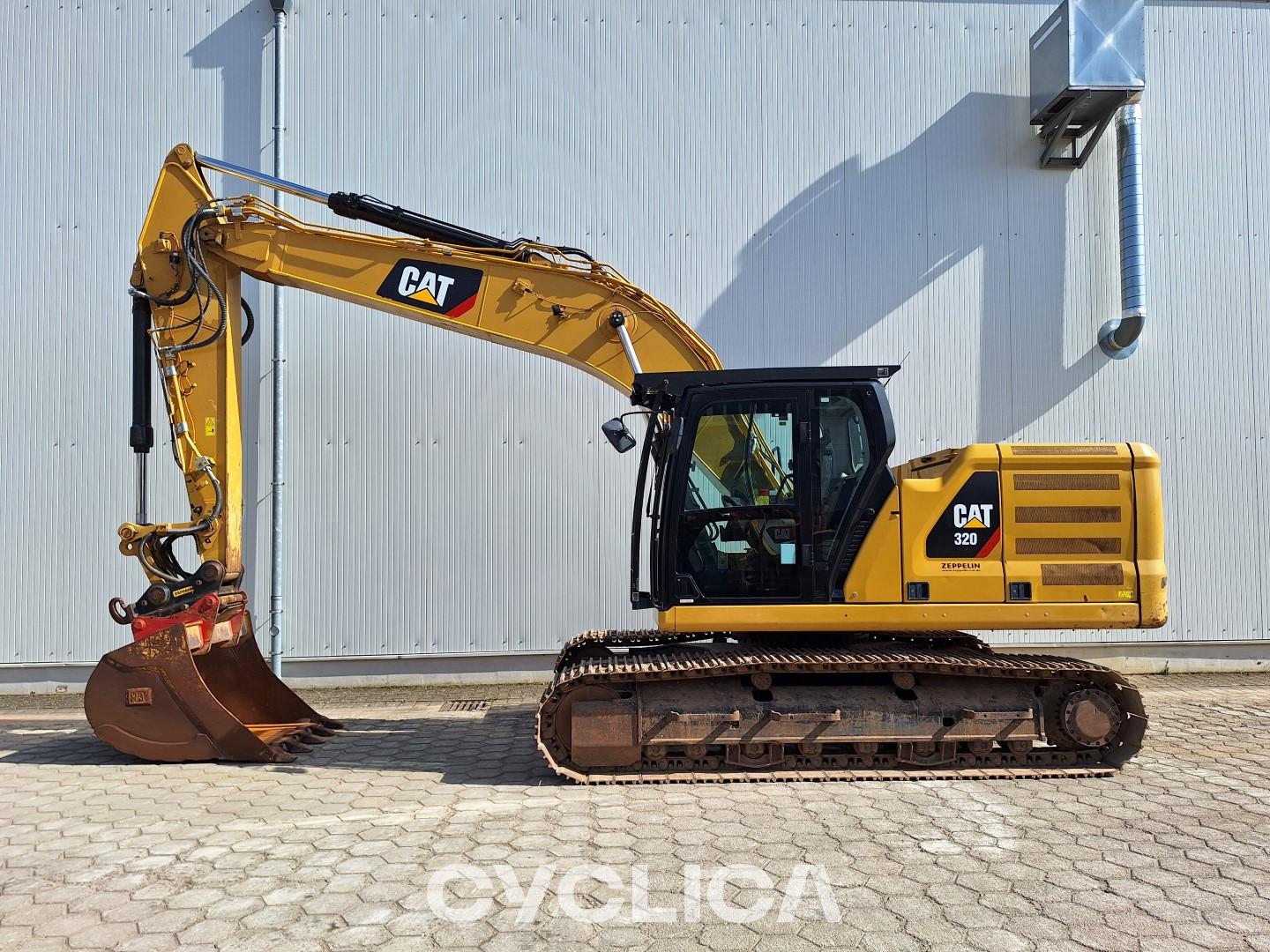 Crawler excavators  320 HEX01661 - 1