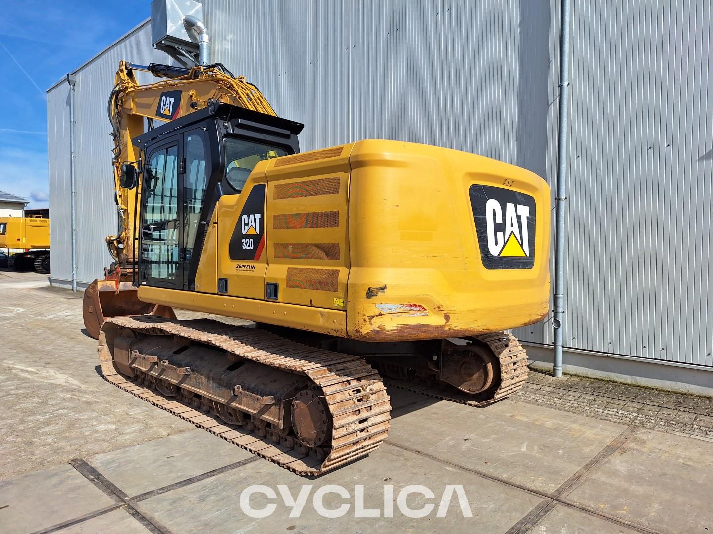 Crawler excavators  320 HEX01661 - 5