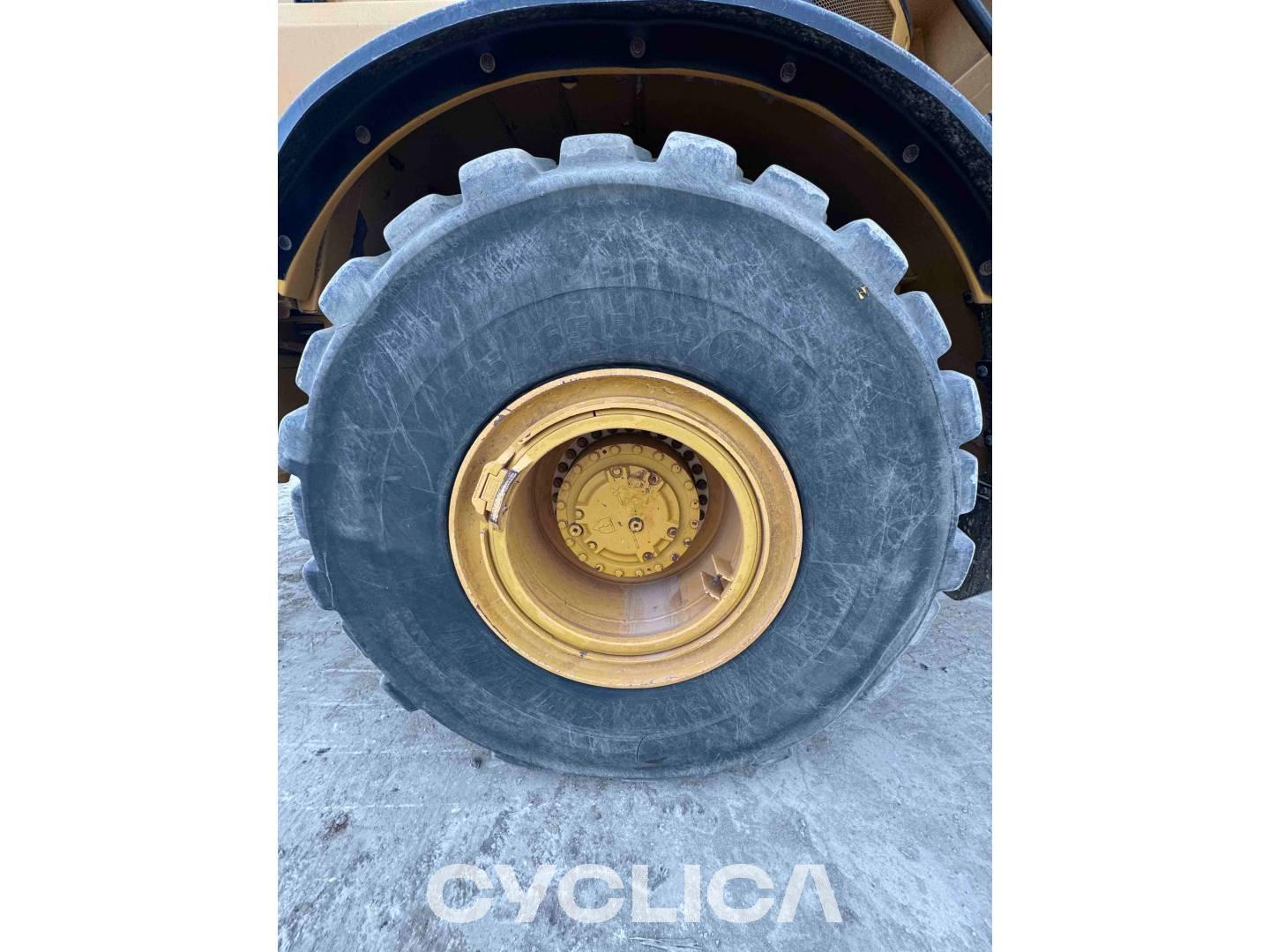 Dumpers y camiones articulados  745 3T602559 - 22