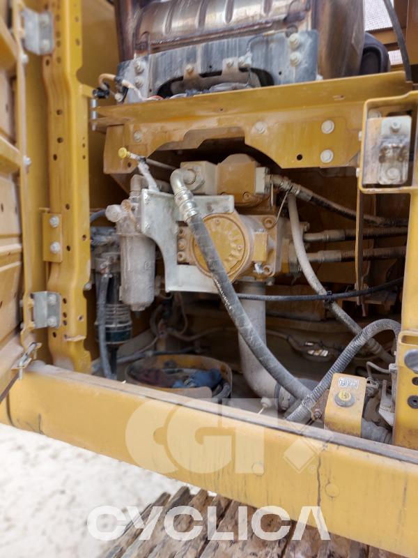 Crawler excavators  330 GC NDH00179 - 6