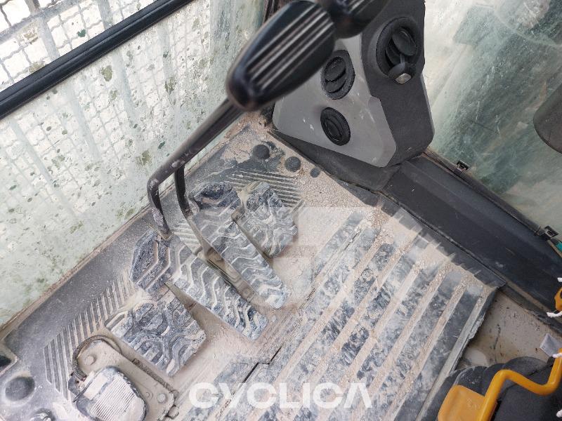 Crawler excavators  330 GC NDH00179 - 17