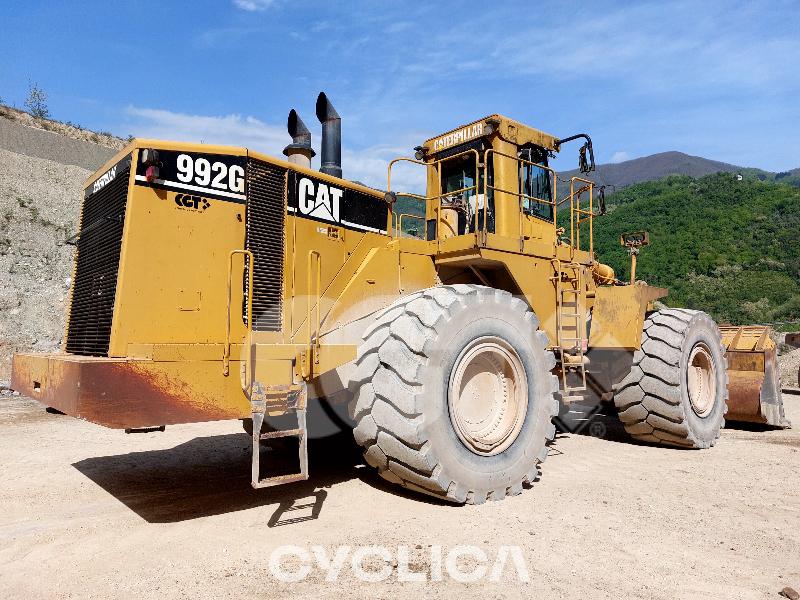 Wheel loaders  992G AZX00### - 3