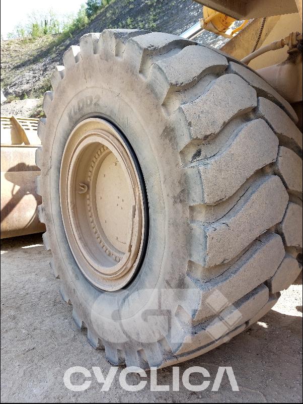 Wheel loaders  992G AZX00### - 6