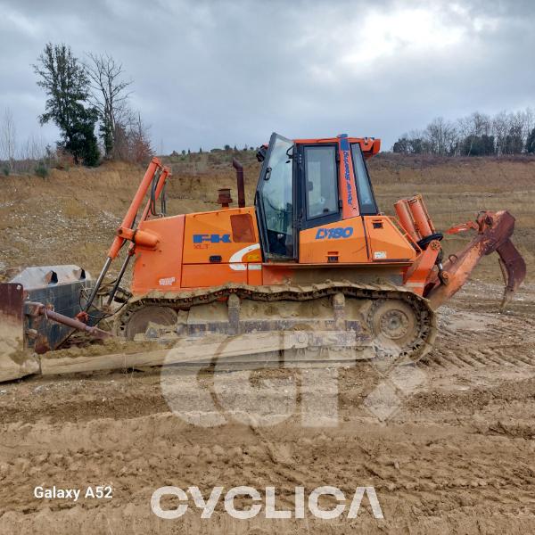 Bulldozers and crawler tractors  D180 ST00350### - 2