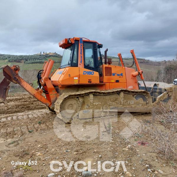 Bulldozers and crawler tractors  D180 ST00350### - 3