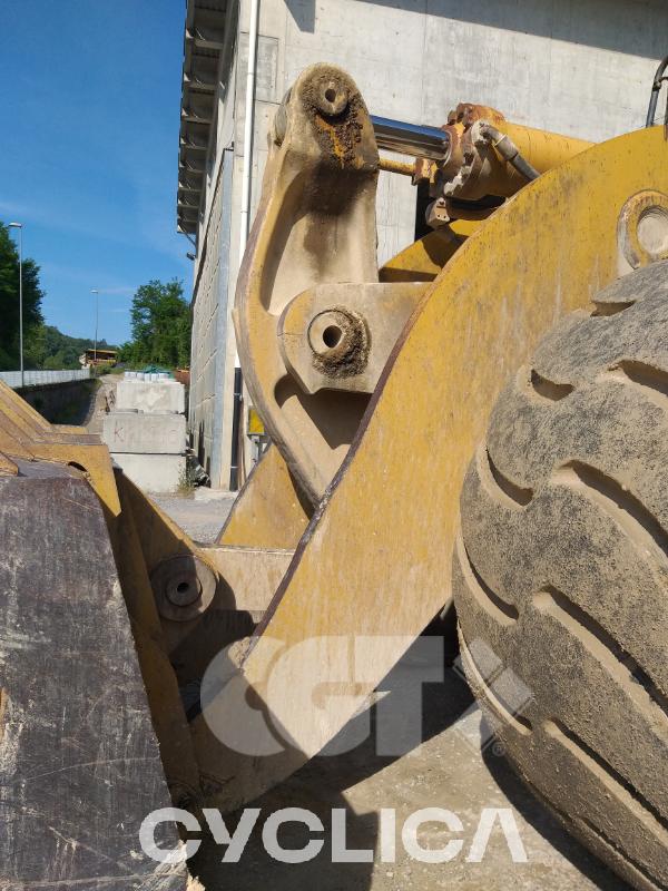 Wheel loaders  990II 4FR00### - 12