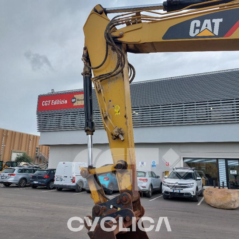 Crawler excavators  318F HCP20### - 6