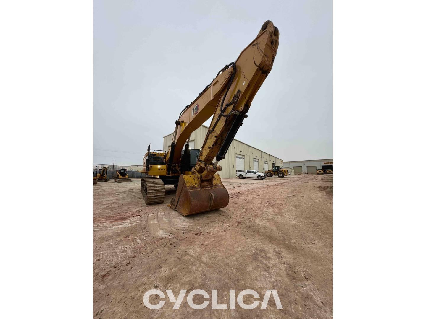 Crawler excavators  374-07 TNX00205 - 14