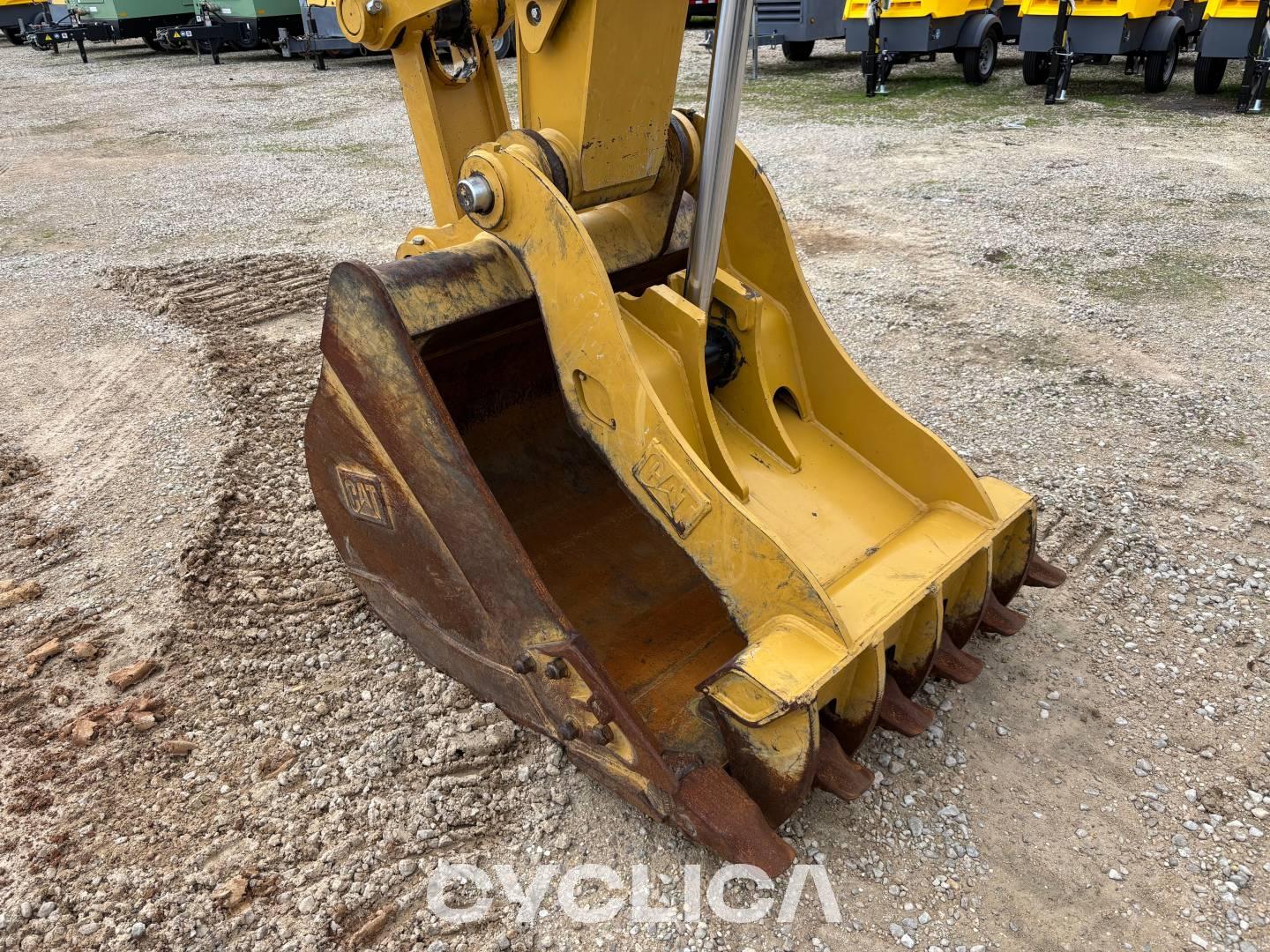 Crawler excavators  31707 TZE20124 - 32