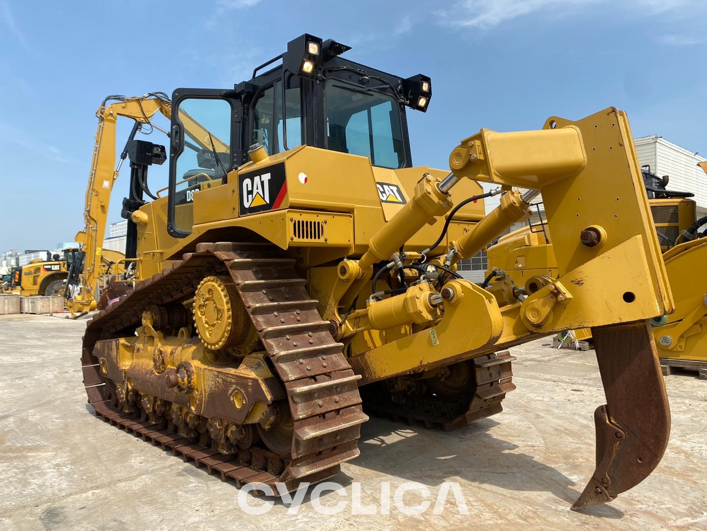 Bulldozers y tractores de cadenas  D8R DWJ00411 - 3