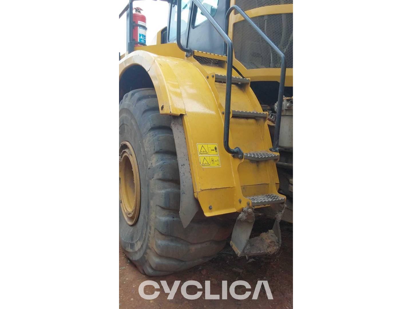 Dumpers e caminhões articulados  745 3F605638 - 11