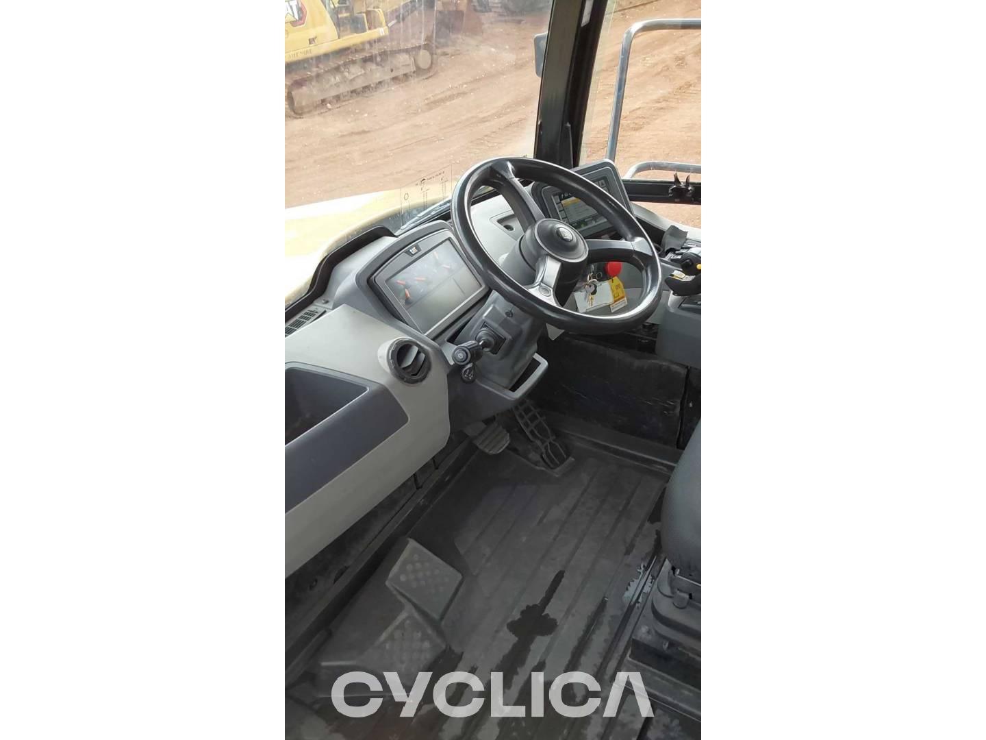 Dumper e autoarticolati  745 3F605588 - 9