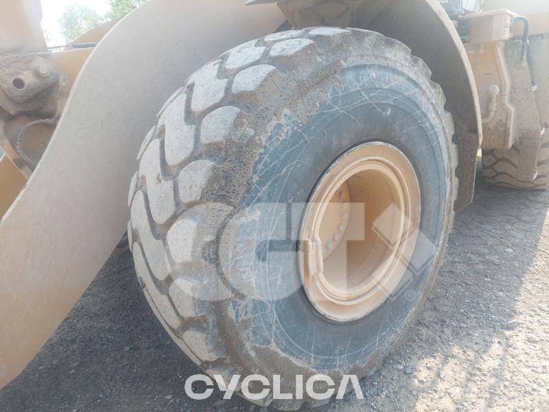 Wheel loaders  972M LSJ02638 - 8