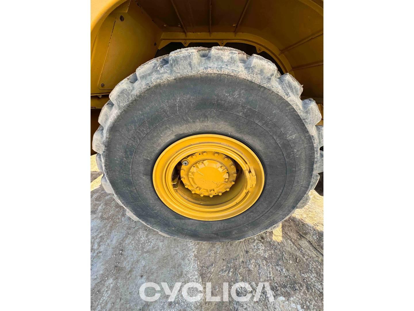 Dumper e autoarticolati  725 3T900931 - 18