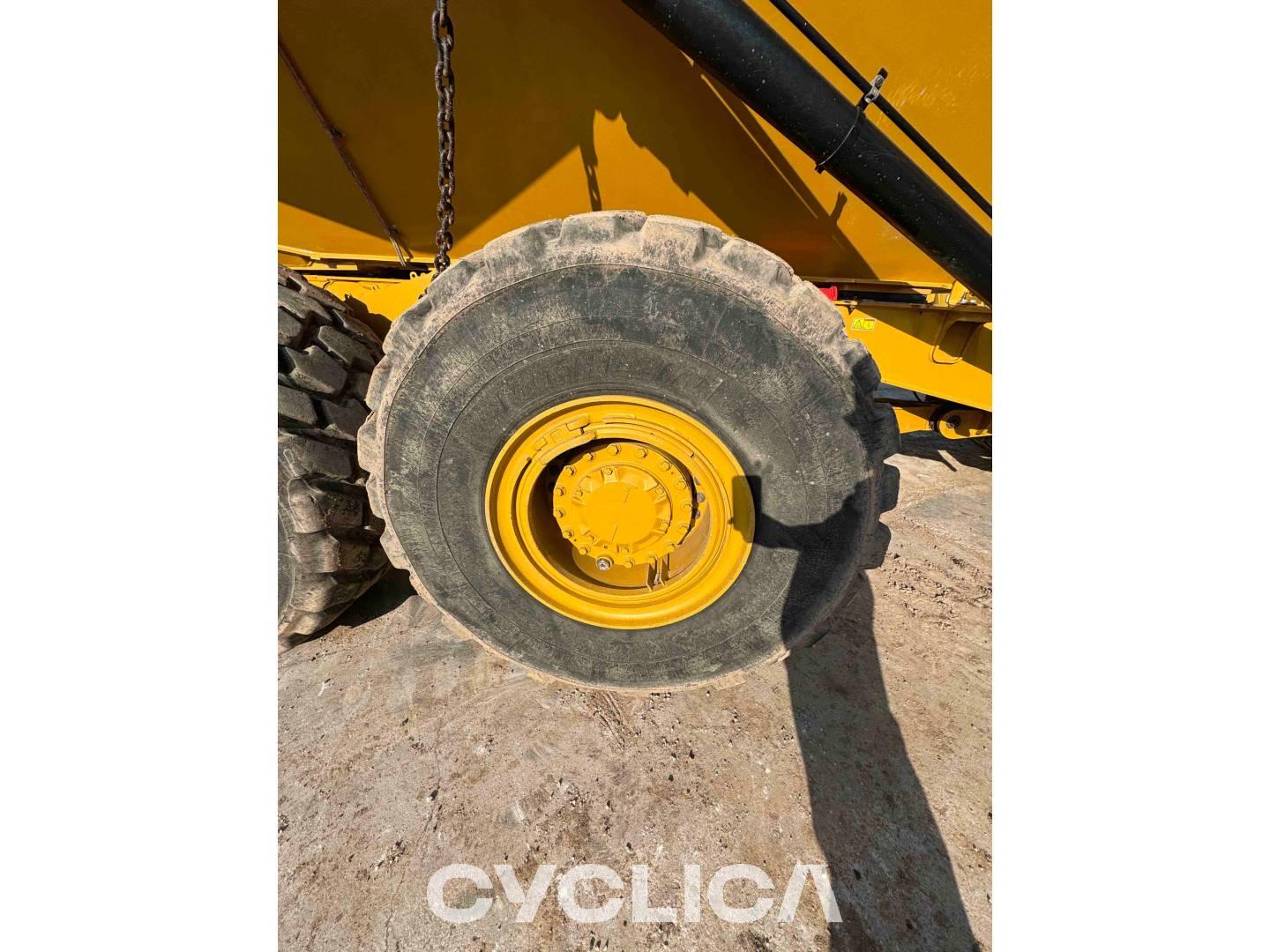 Dumper e autoarticolati  725 3T900931 - 31