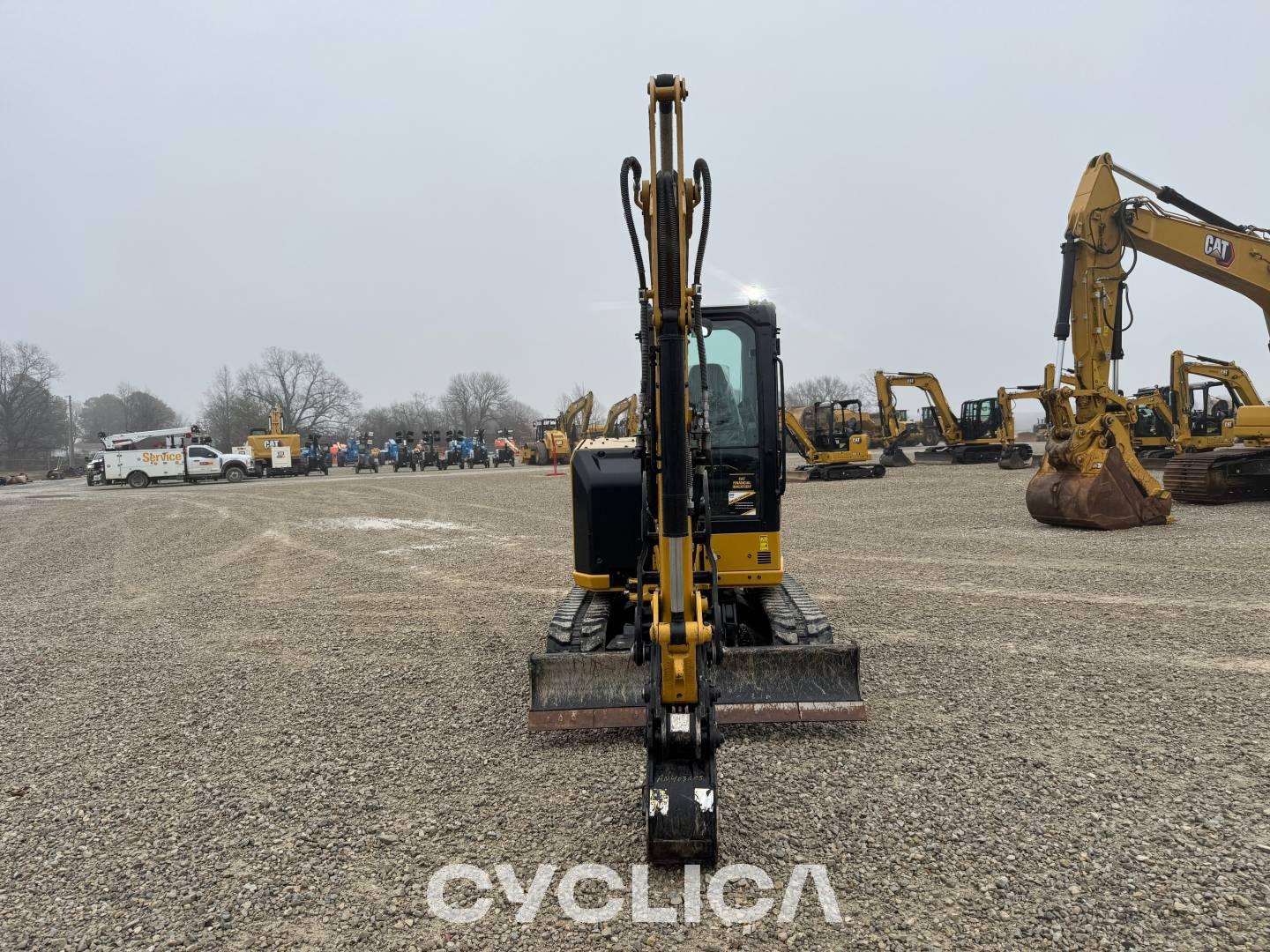 Crawler excavators  304-07 AN403608 - 11