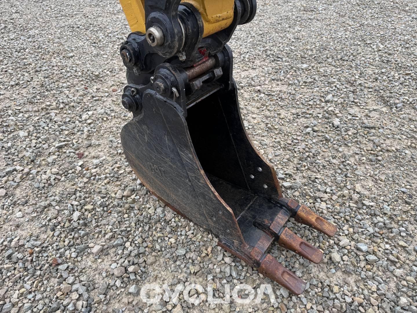 Crawler excavators  304-07 AN403608 - 23