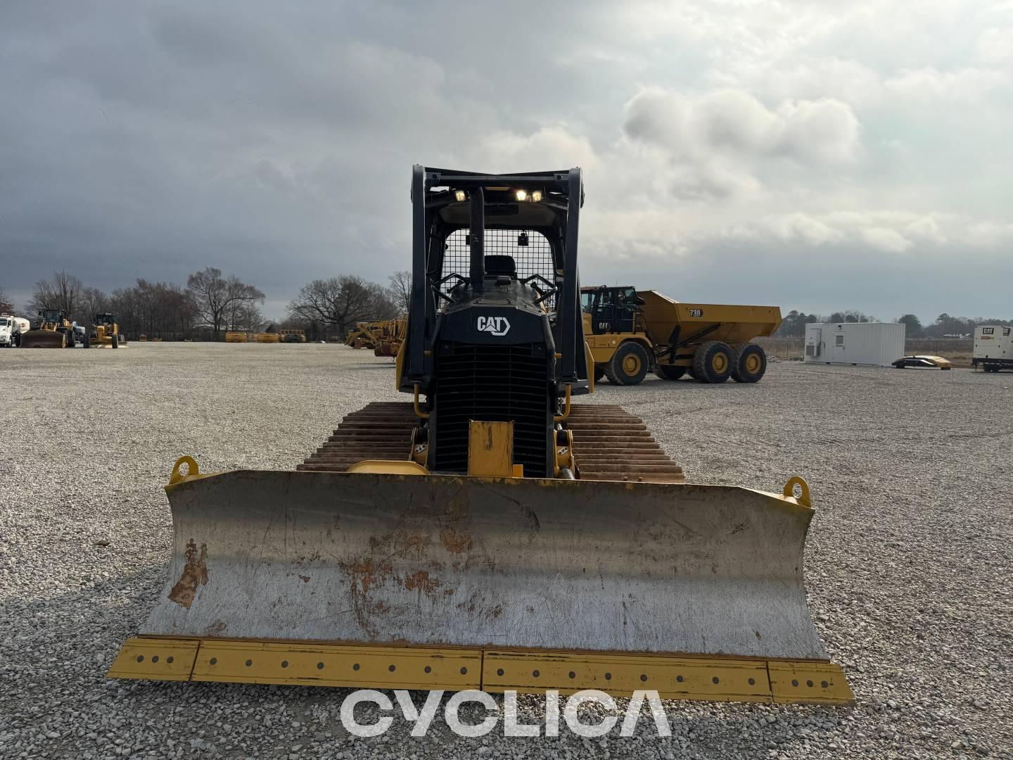 Bulldozer e trattori cingolati  D1-12LGP XKL04410 - 12