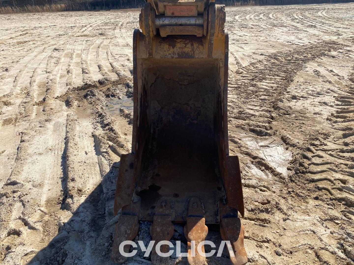 Crawler excavators  33607 DKS01190 - 10