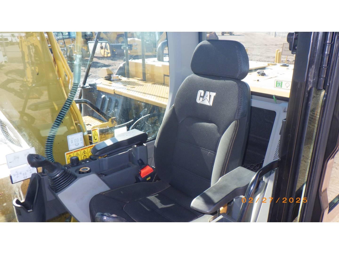 Crawler excavators  313-07 JHR10500 - 20